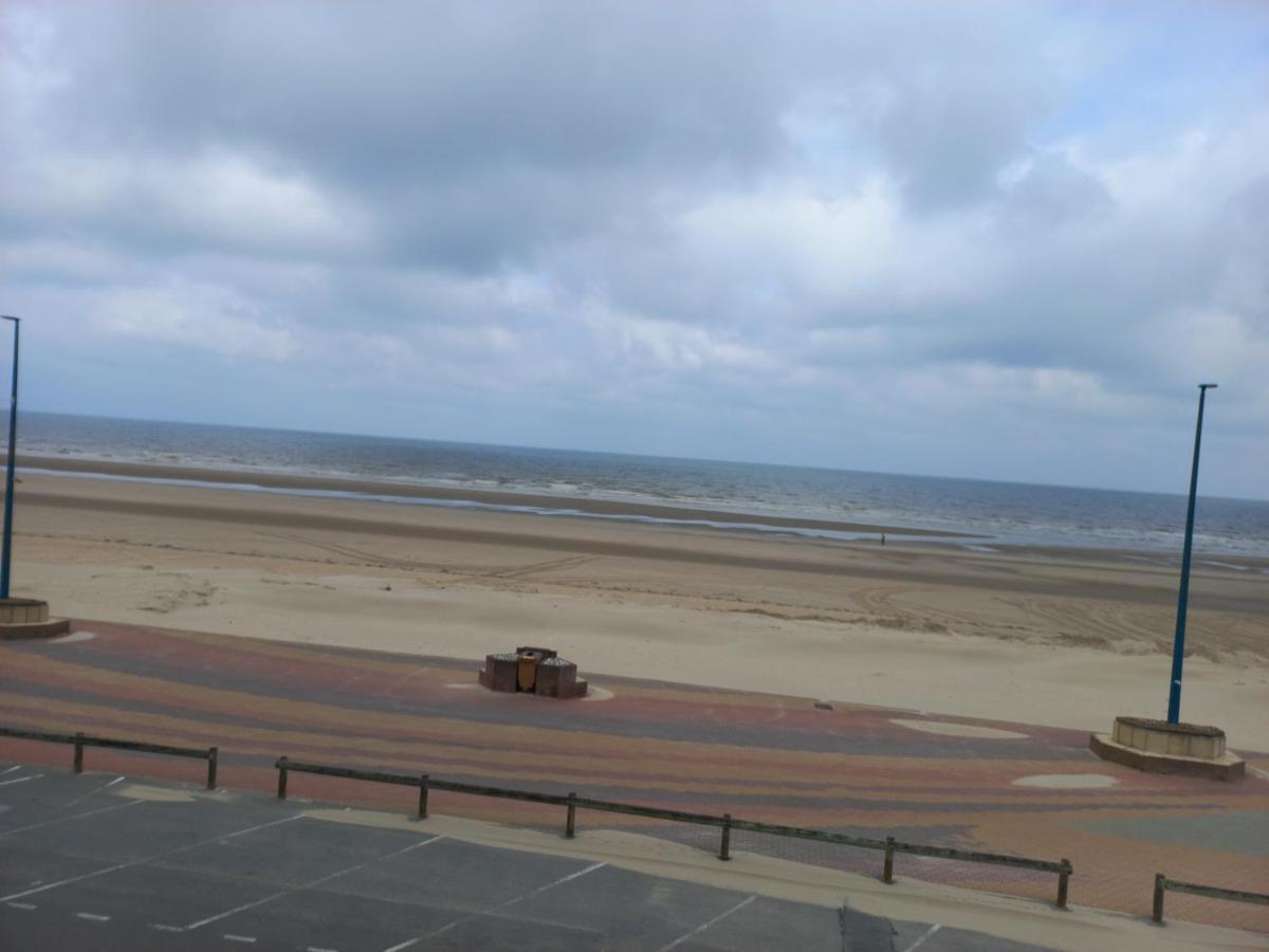 Appartement Bray-Dunes, 3 Pieces, 4 Personnes - Fr-1-661-2 Екстер'єр фото
